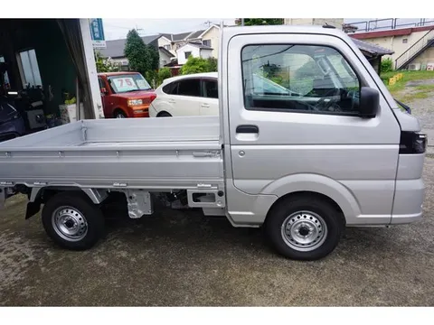 Nissan Clipper Truck