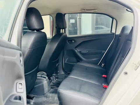 Peugeot 301