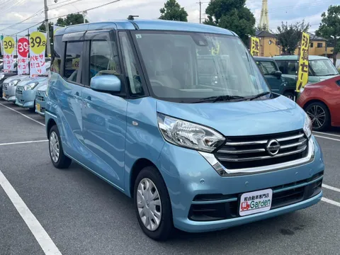 Nissan Dayz Roox