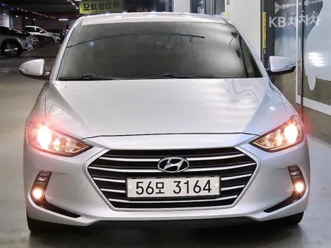 Hyundai Elantra (Avante)