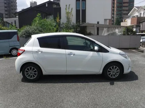 Toyota Yaris (Vitz)