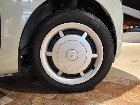 Daihatsu Mira Tocot
