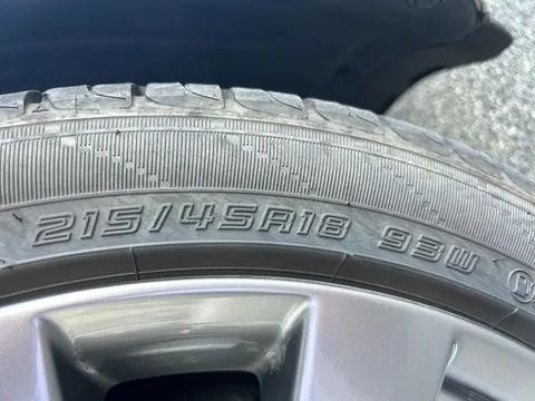 Mazda MAZDA3 Sedan