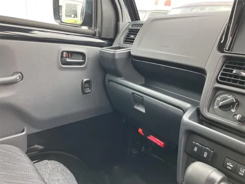 Suzuki Carry Track
