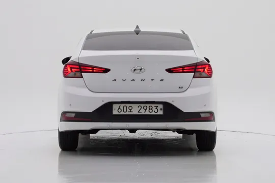 Hyundai Elantra (Avante)