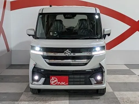 Suzuki Spacia Custom