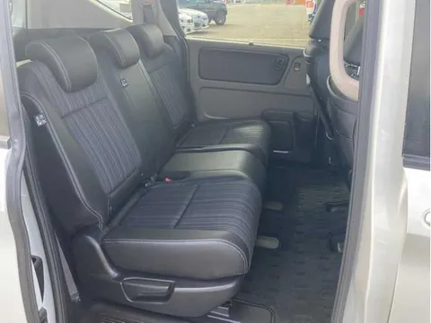 Honda Freed Plus