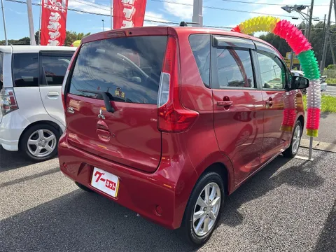 Mitsubishi eK Wagon