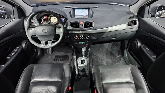 Renault SM3
