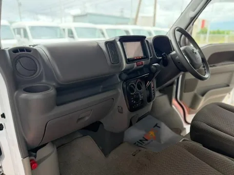 Nissan Clipper