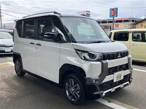 Mitsubishi Delica Mini