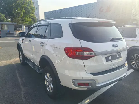 Ford Everest