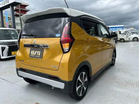 Mitsubishi eK X