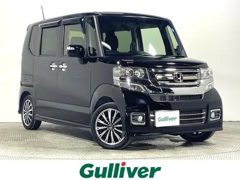 Honda N-BOX Custom