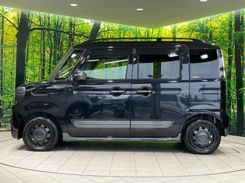 Suzuki Spacia Gear
