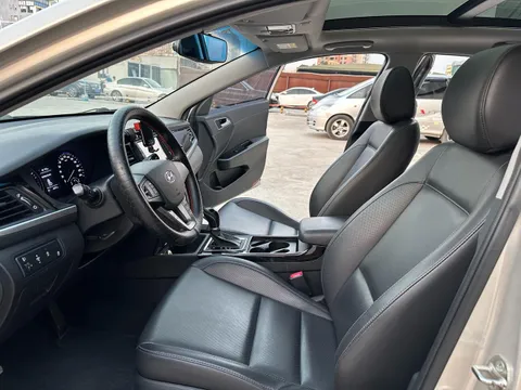Hyundai Mistra
