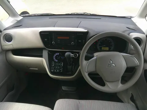Mitsubishi eK Space