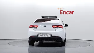 Kia Cerato (Forte)