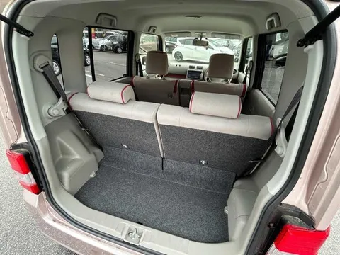 Toyota Pixis Space