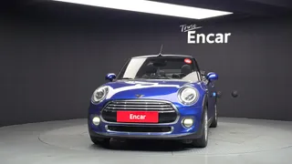 MINI Cooper Convertible