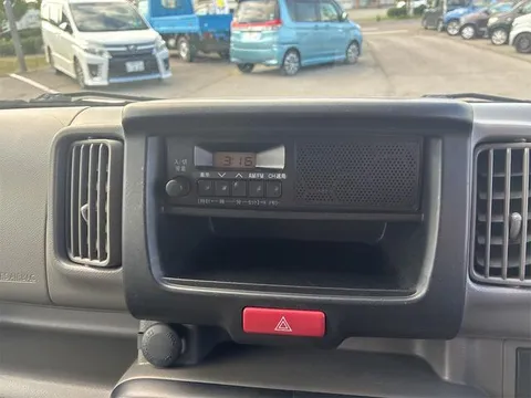 Nissan Clipper