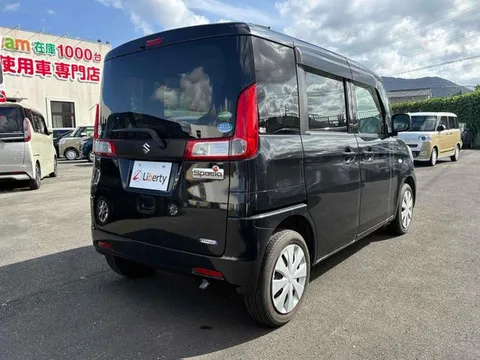 Suzuki Spacia