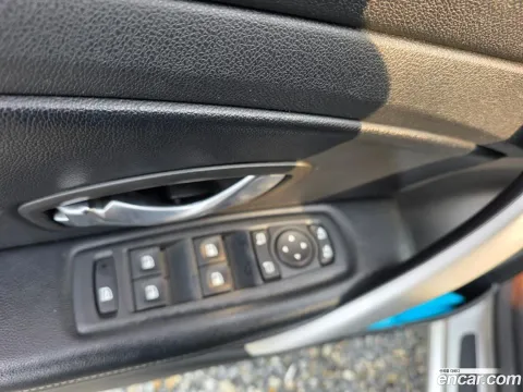 Renault SM3