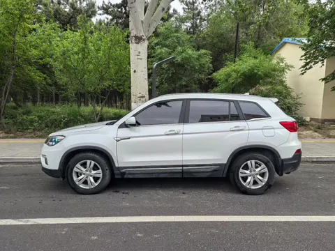 Changan CS75
