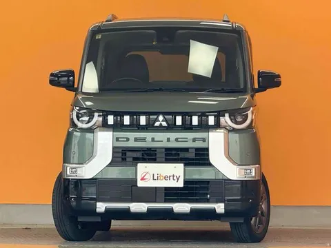 Mitsubishi Delica Mini