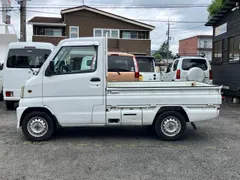 Mitsubishi Minicab Truck