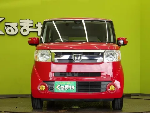 Honda N-BOX Slash
