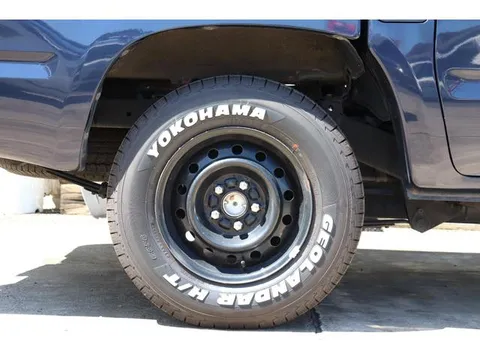 Toyota Hilux Sports Pick Up