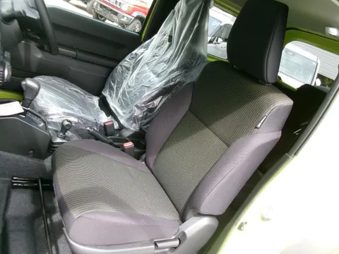 Suzuki Jimny Sierra