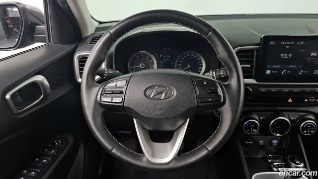Hyundai Venue
