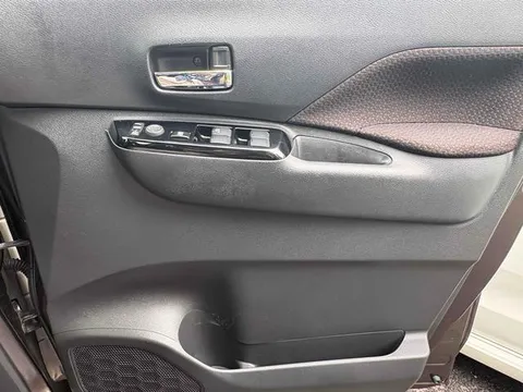 Mitsubishi eK X Space