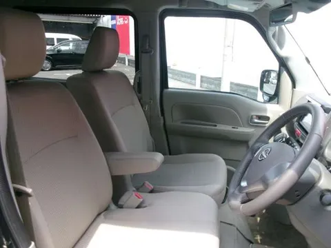 Nissan Clipper Rio