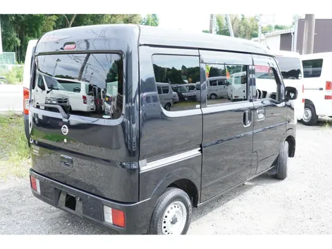 Nissan Clipper