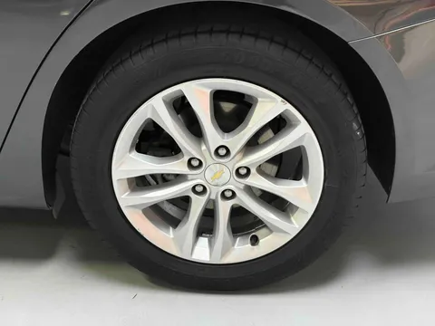 Chevrolet Malibu XL