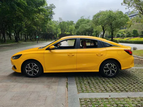 MG MG5