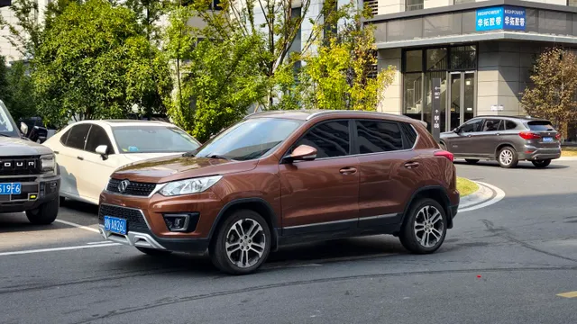 BAIC Senova X35