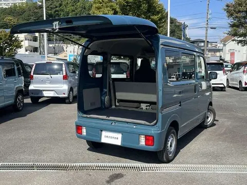Nissan Clipper
