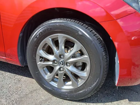 Mazda Mazda2 (Demio)