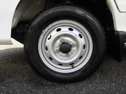 Subaru Sambar Van