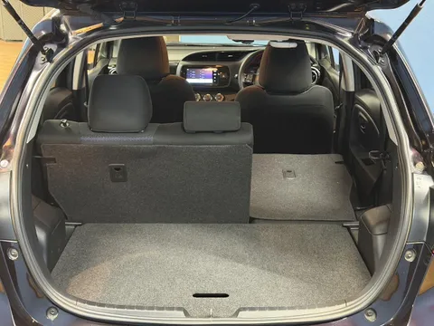 Toyota Yaris (Vitz)
