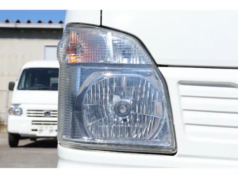 Nissan Clipper Truck