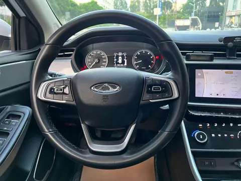 Chery Arrizo 5