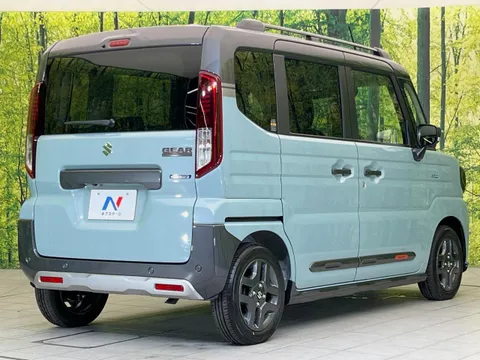 Suzuki Spacia Gear