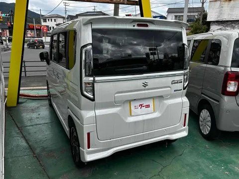 Suzuki Spacia Custom