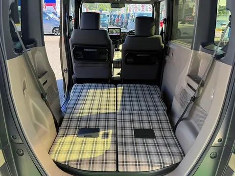 Honda N-BOX Joy