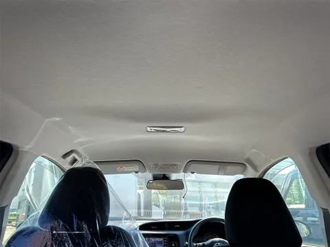 Toyota Yaris (Vitz)